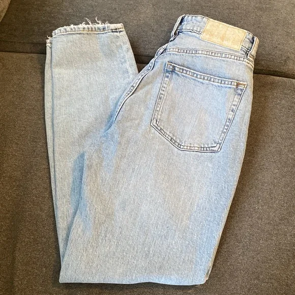Women’s ultra high waisted mom jeans size 4 - Picture 2 of 5